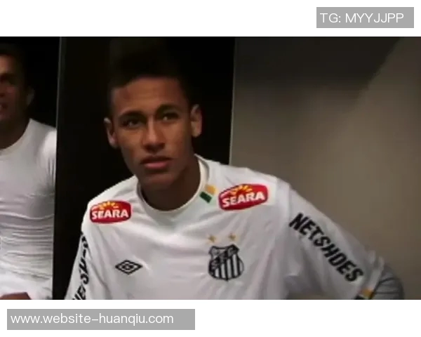 内马尔对未来充满疑惑坦言桑托斯始终是心中首选球队